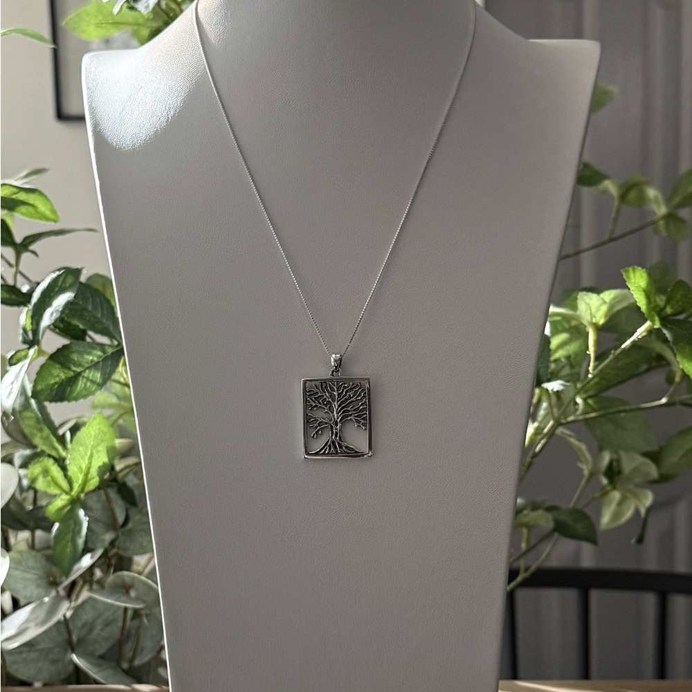NWT 925 Sterling Silver Celtic Tree of Life Necklace! Hypoallergenic! NEW! - Picture 6 of 6